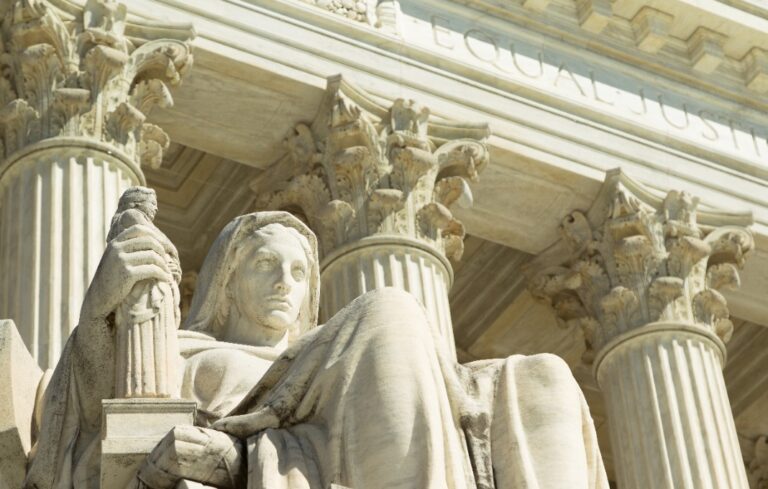 Supreme Court Pillars