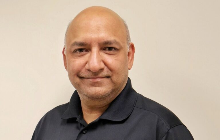 Umaesh Khaitan headshot